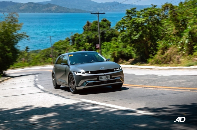 Hyundai IONIQ 5 Rolling Shot