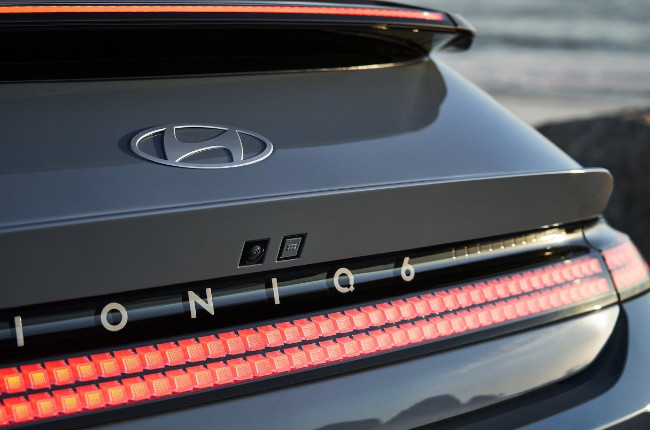 Hyundai IONIQ 6 Light Bar