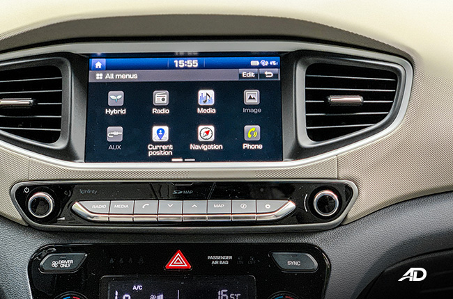 hyundai ioniq hybrid road test review touchscreen infotainment interior philippines
