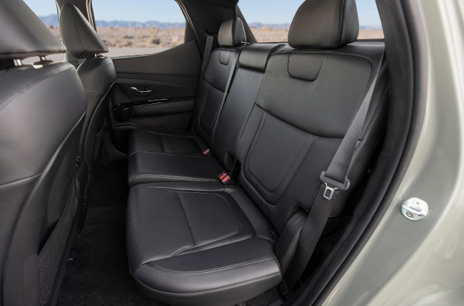 Hyundai Santa Cruz Pickup Truck rear seats 