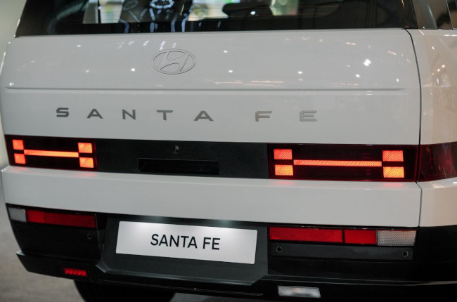 Hyundai Santa Fe Rear