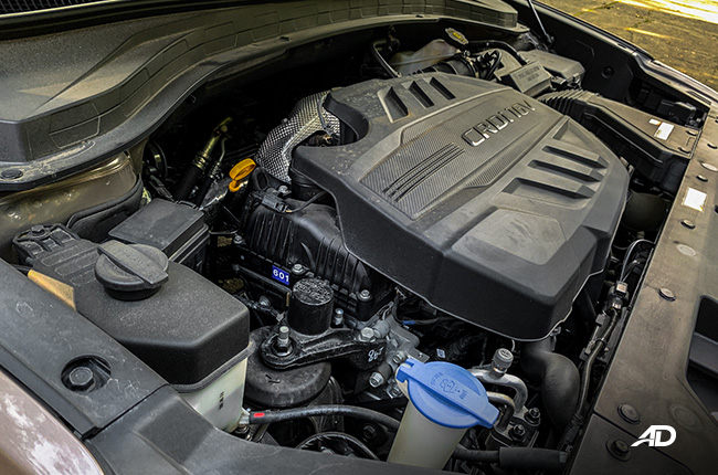 hyundai santa fe road test engine 