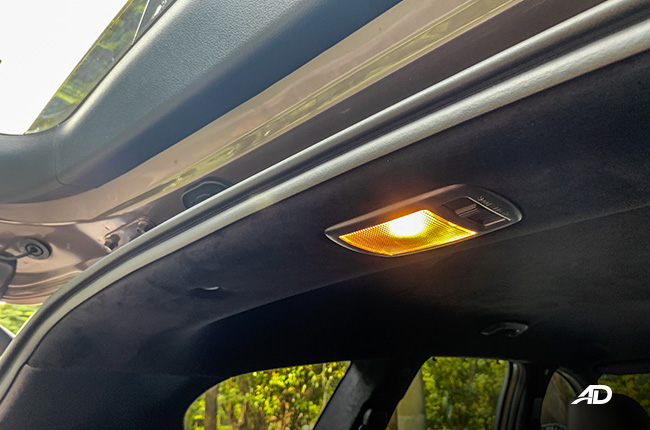 hyundai santa fe road test interior