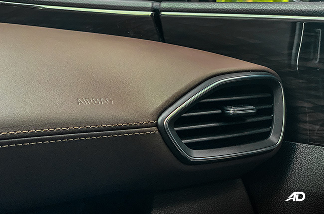 hyundai santa fe road test safety