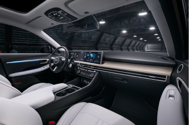 Hyundai Sonata Front Passenger Side