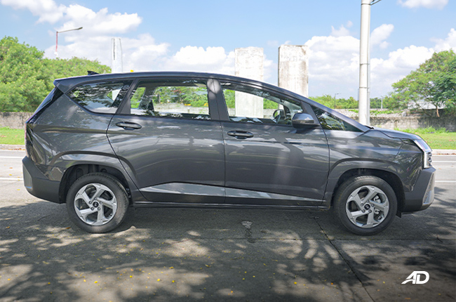 Hyundai Stargazer GLS