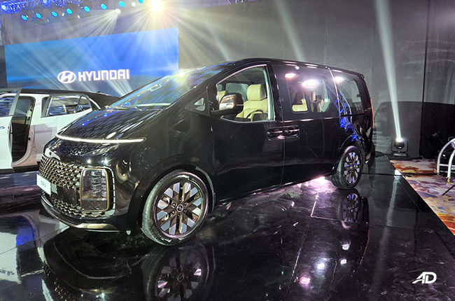 Hyundai Staria