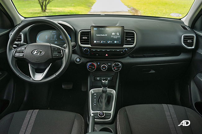 Hyundai Venue GLS Interior