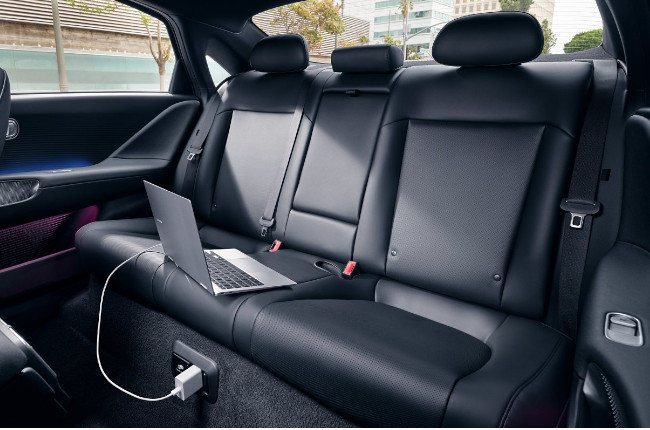 IONIQ 6 Back Seats