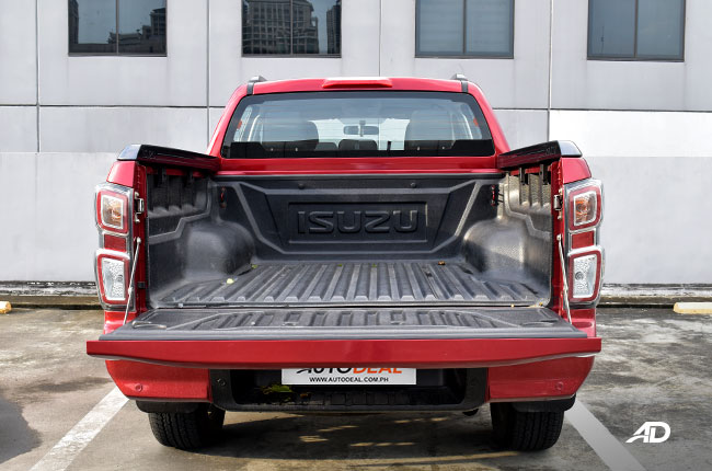Isuzu D-MAX exterior