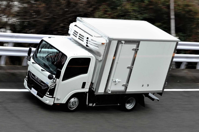 Isuzu Elf EV