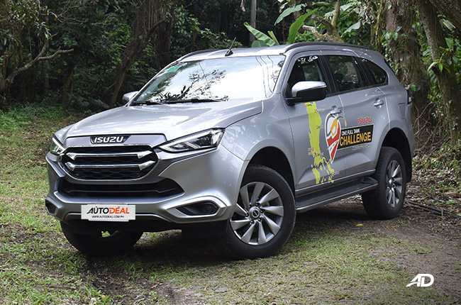 Isuzu mu-x 3.0 LS-A AT exterior front quarter