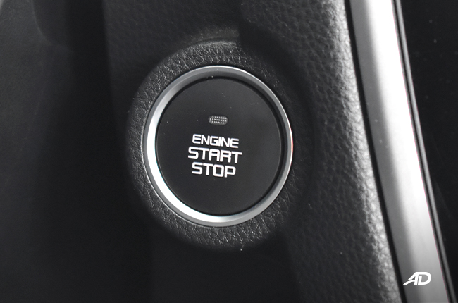 Isuzu mu-x 3.0 LS-A AT interior push to start button