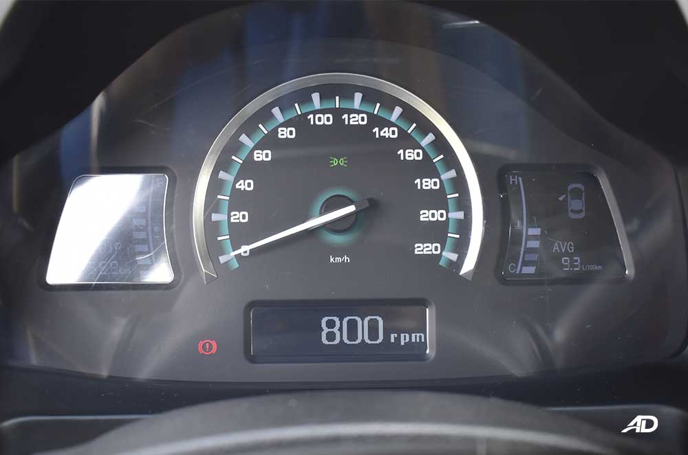 JAC S1 Interior dashboard