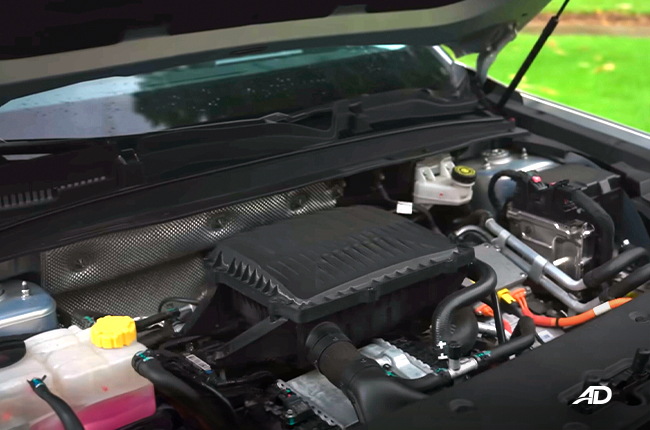 JAECOO J7 SHS Engine Bay