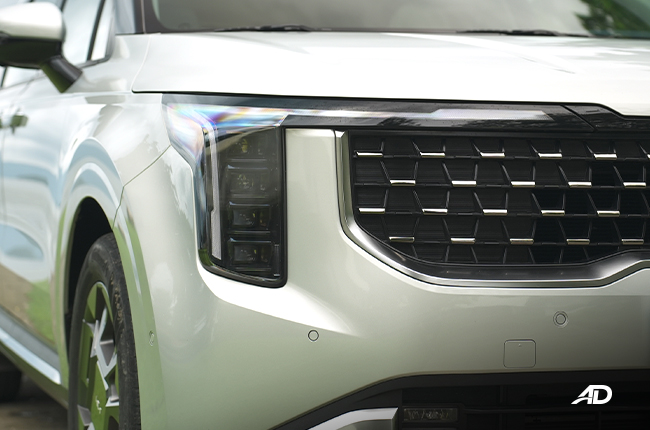 Kia Carnival 1.6 SX+ Turbo Hybrid AT LED Lights