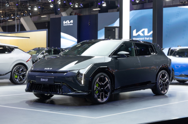 Kia EV4 GT 3