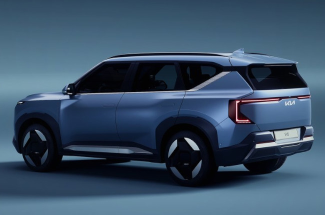 Kia EV5 Rear Quarter