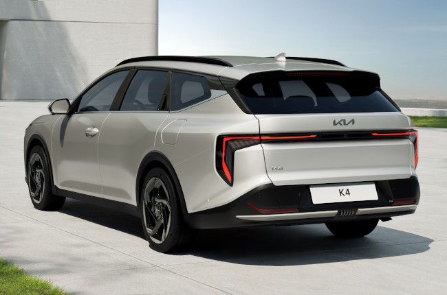 Kia K4 Sportswagon Rear
