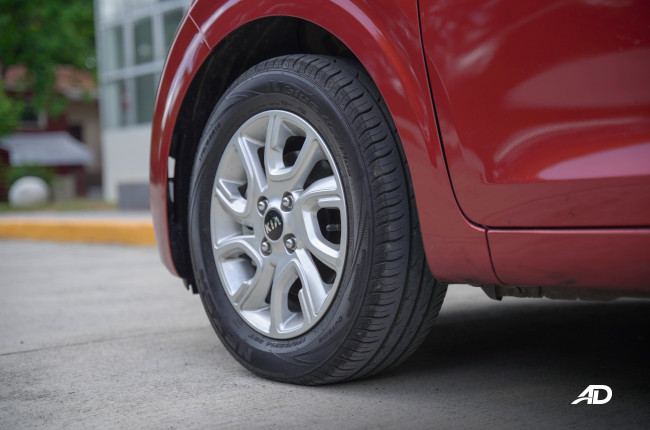 Kia Picanto 1.2 EX Philippines 14-inch wheels
