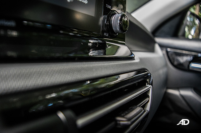 kia seltos review road test interior dashboard details