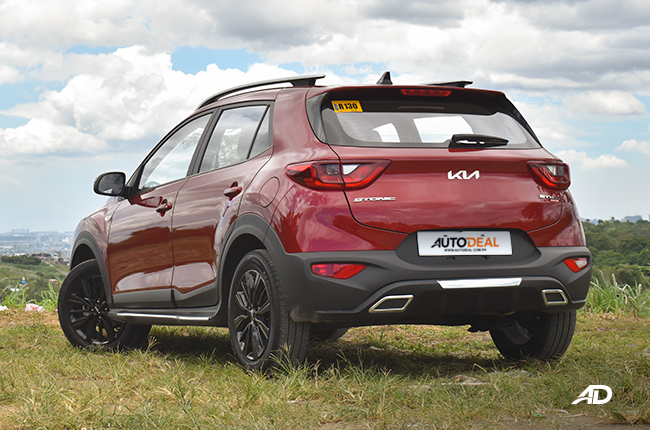 Kia Stonic Style Edition exterior rear quarter