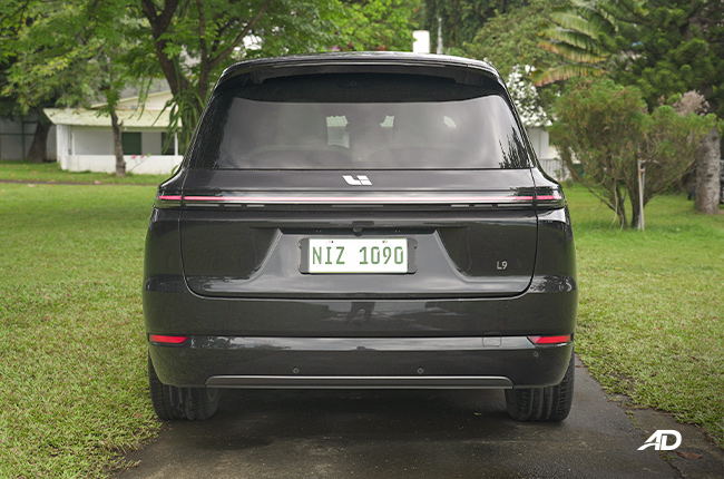 Li Auto L9 Rear Quarter