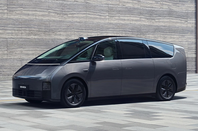 Li Auto Mega Front Quarter