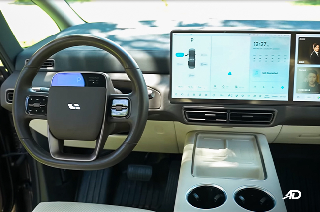 Li Auto Mega Interior Front