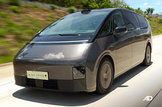 Li Auto Mega Rolling Shot