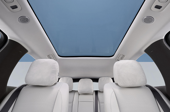 Li Mega Panoramic Sunroof