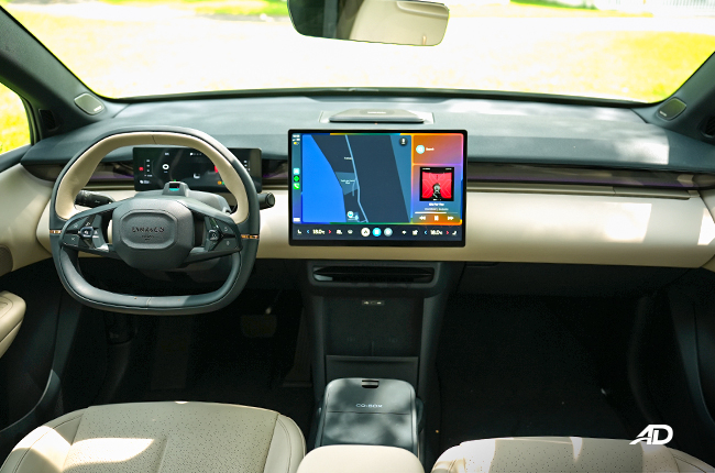 Lynk & Co 02 Dashboard