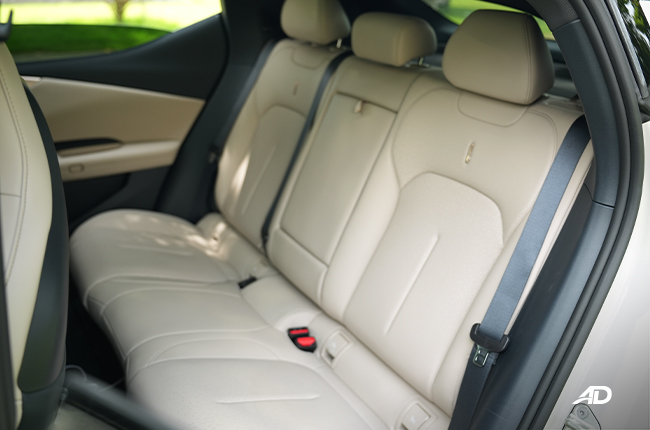 Lynk & Co 02 Rear Seats