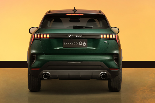 Lynk & Co 06 Rear