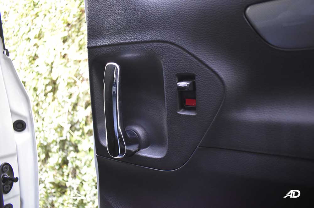 Maxus g10 Interior road test door handle and lock