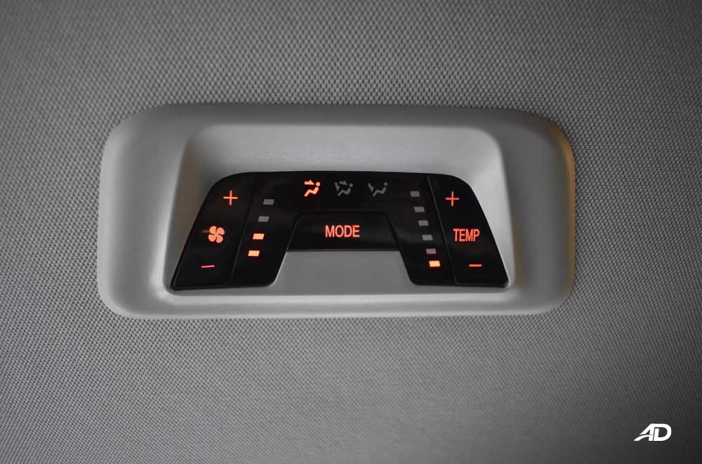 maxus g10 interior road test rear climate controls