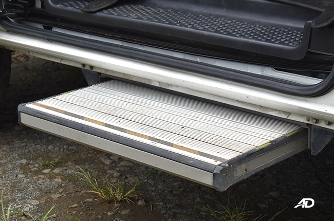 Maxus V80 Comfort Exterior electric stepboard