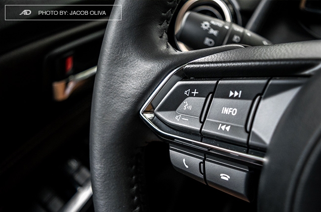 Mazda 2 Hatchback Premium Series Steering Wheel button controls