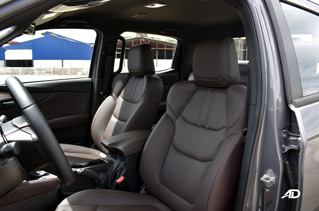 Mazda BT-50 interior
