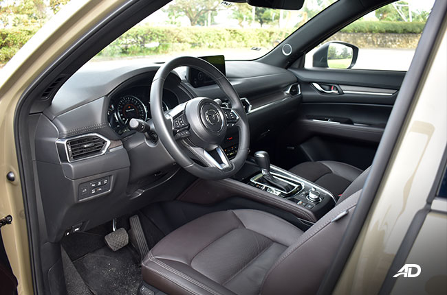 Mazda CX-5 2.5 AWD Turbo interior front seat