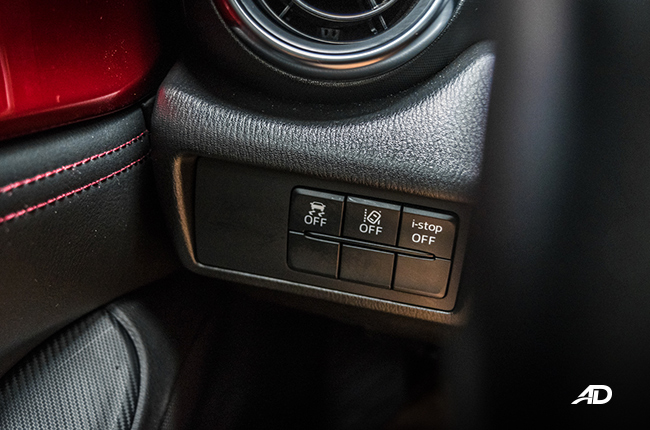 Mazda MX-5 RF interior