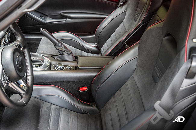 Mazda MX-5 RF interior