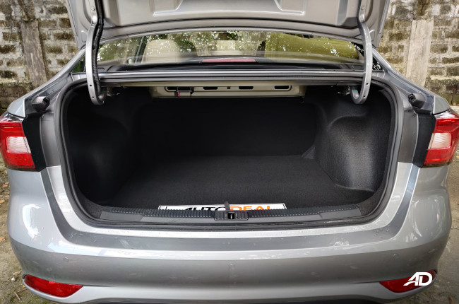 MG 5 1.5 L Style CVT Philippines Cargo Space 