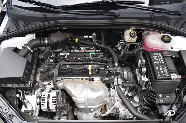 MG 5 Core Plus exterior engine bay
