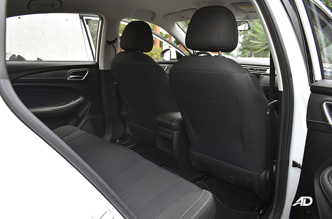 MG 5 Core Plus interior rear seats