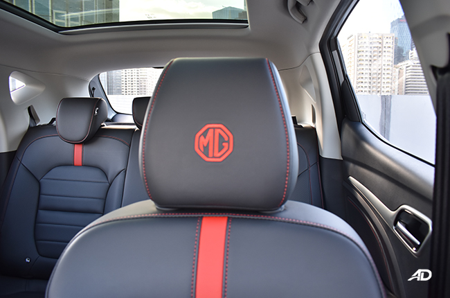 MG ZST interior headrest