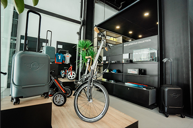 MINI Showroom Inline 2