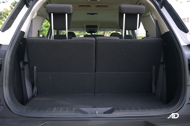 Mitsubishi Destinator Third Row Up