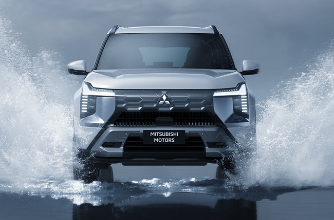 Mitsubishi Destinator Water Wading
