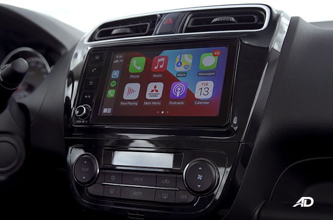 Mitsubishi Mirage G4 infotainment system